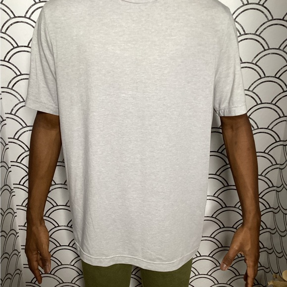 Outdoor Voices Heather Gray Short Sleeve Tee - Picture 2 of 16